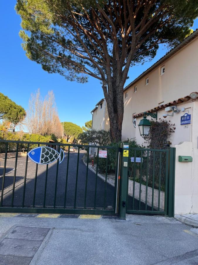 Coup De Coeur Apartment Grimaud Exterior photo