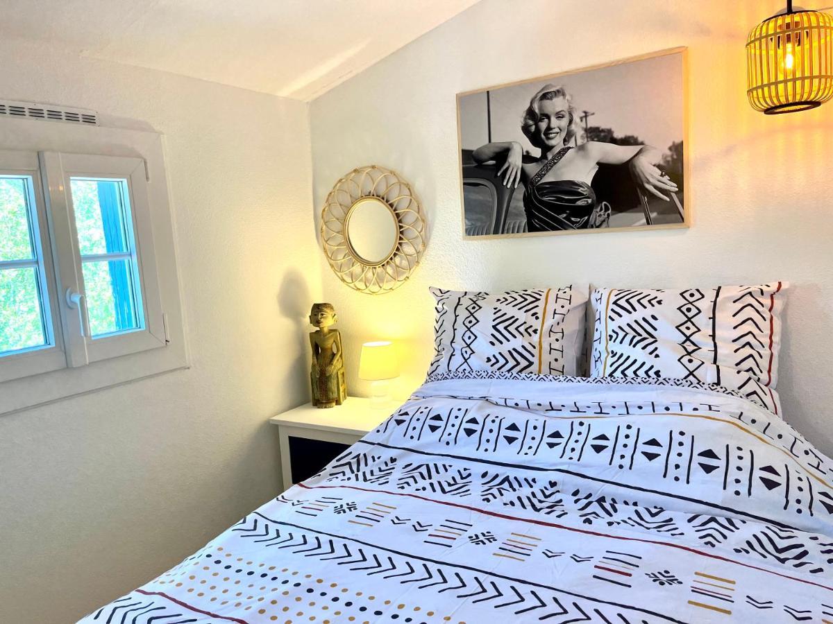 Coup De Coeur Apartment Grimaud Exterior photo